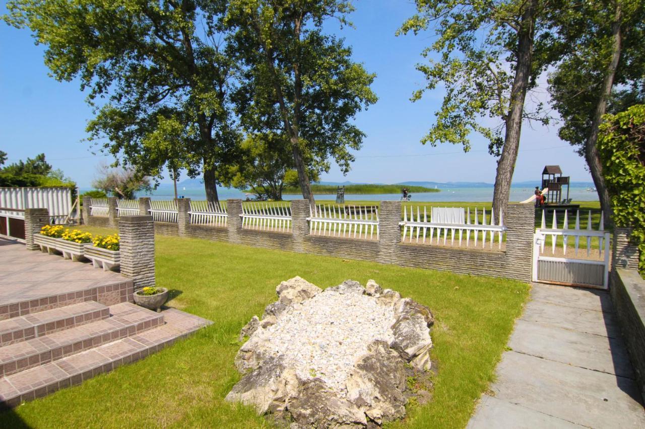 Margaréta Apartmanház Balatonboglár Kültér fotó